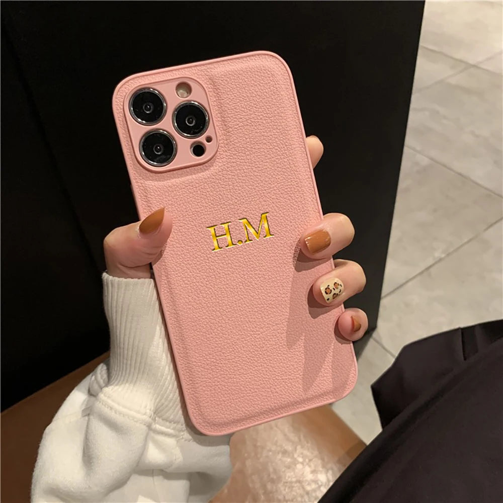 Étui de téléphone texturé - Effet Cuir et Initiales